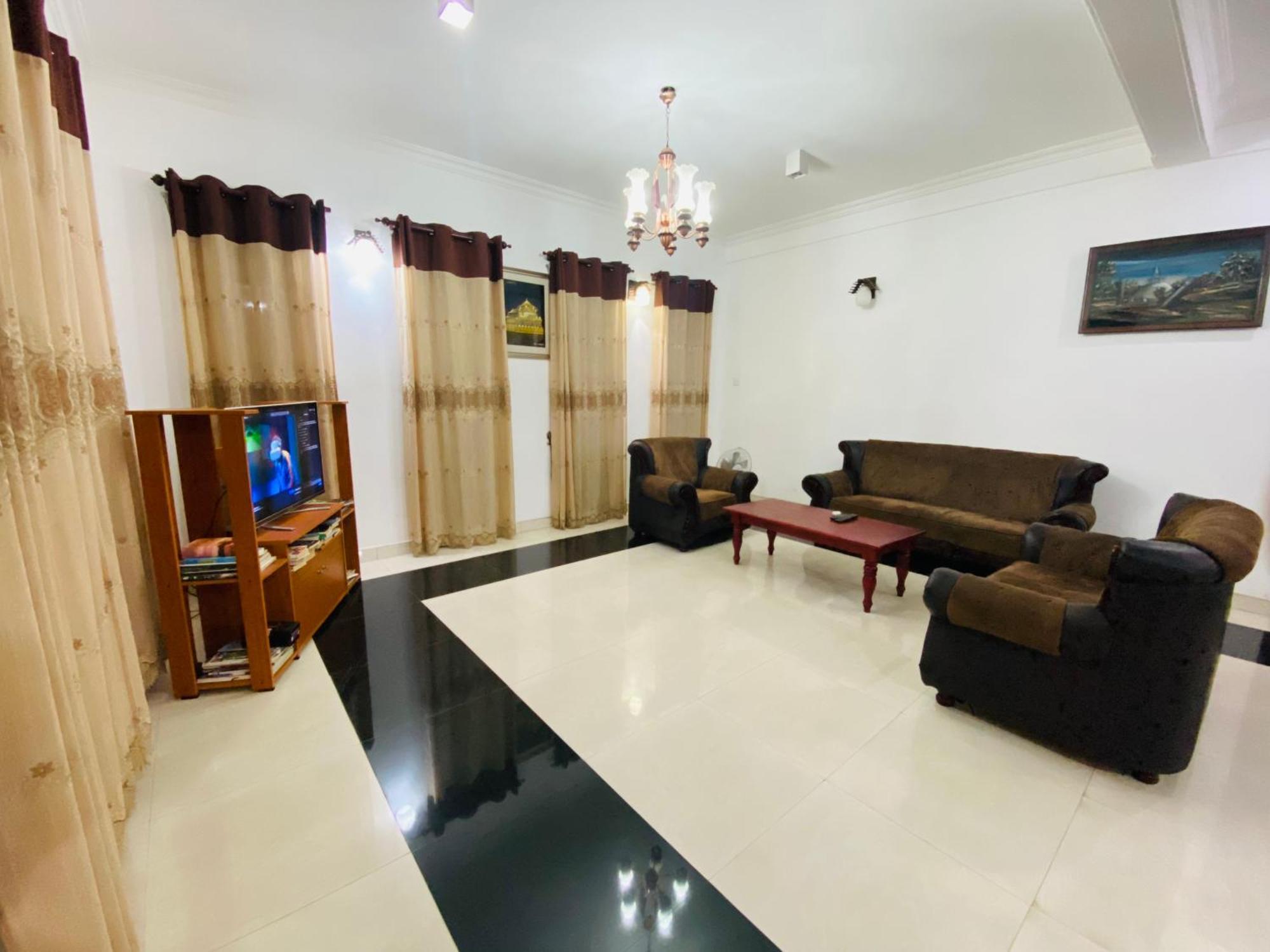 Montana Rest Hotel Anuradhapura Bagian luar foto